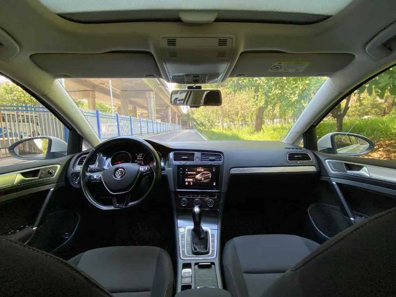 Volkswagen Golf 2020 #9 Volkswagen Golf 2020 car image #9