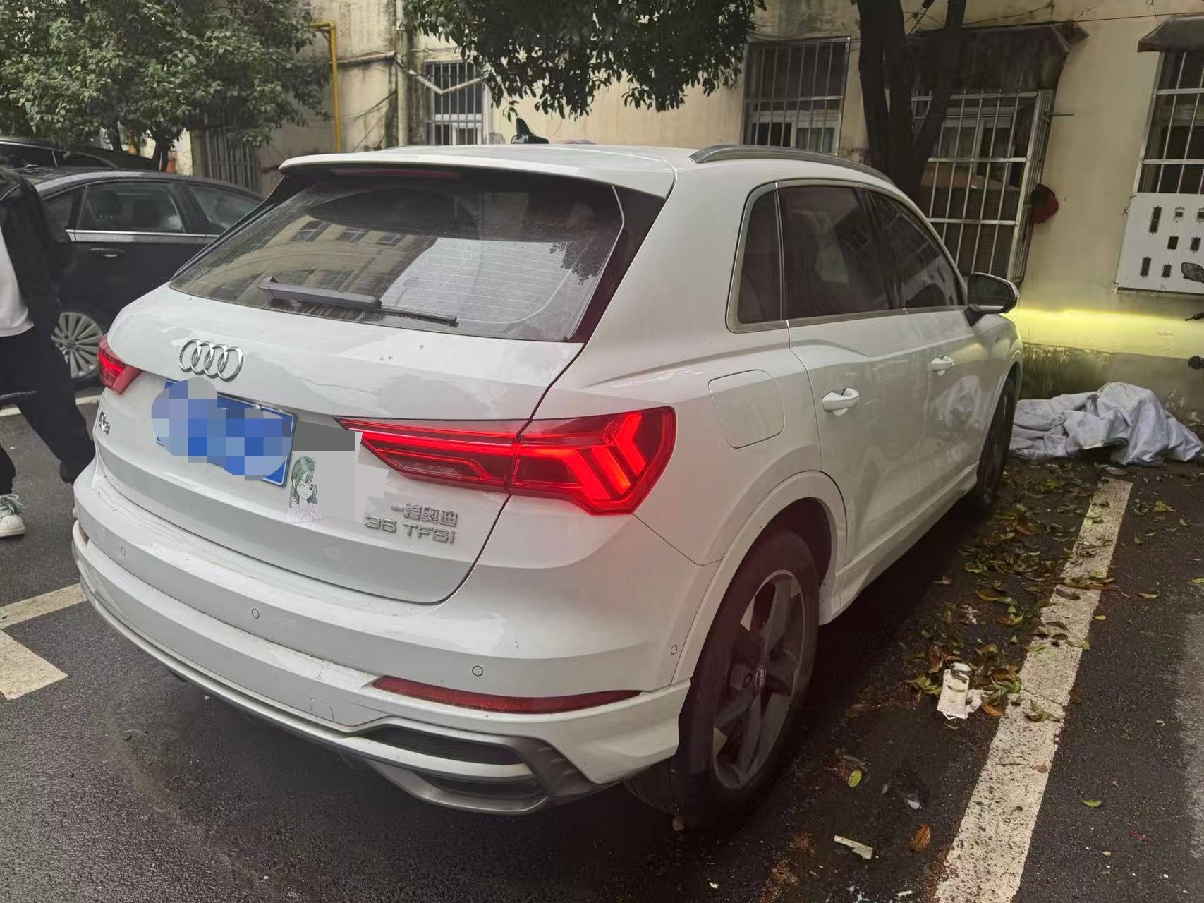 2023 car image #2