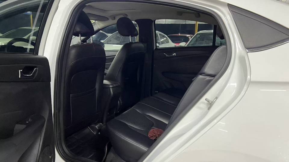 Chery Arrizo 5 2023 car image #8