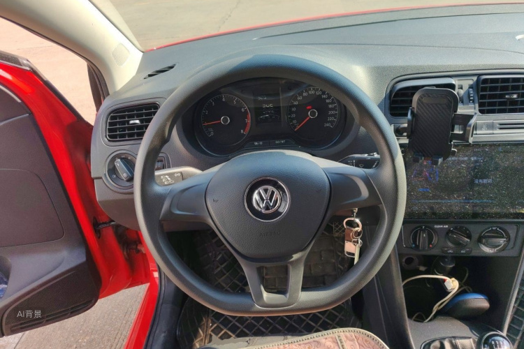 Volkswagen Polo 2019 car image #12