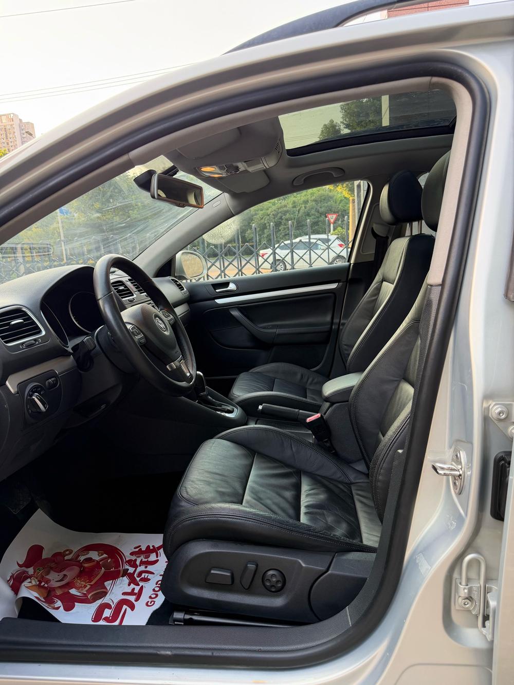 Volkswagen Golf (Imported) 2012 immagine di auto #11