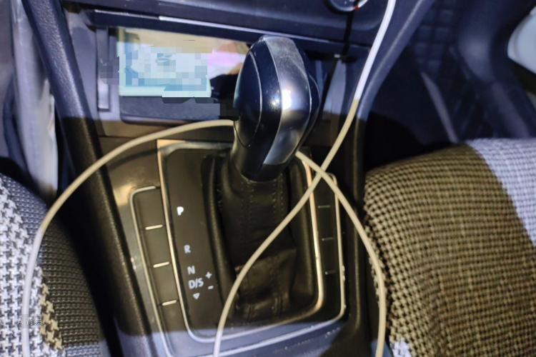 Volkswagen Golf 2018 imagen de coche #16