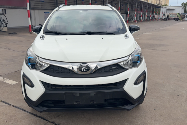 BYD Yuan 2017 #4 BYD Yuan 2017 imagen de coche #4