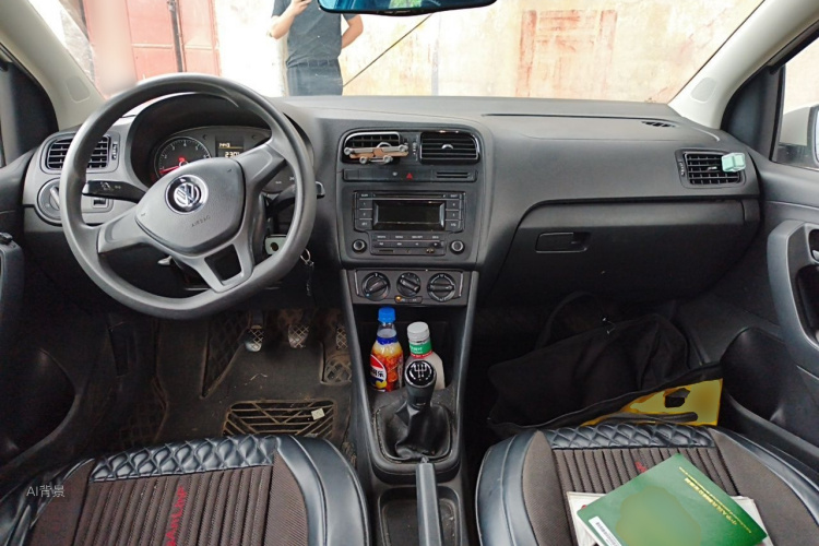 Volkswagen Polo 2015 #11 Volkswagen Polo 2015 car image #11