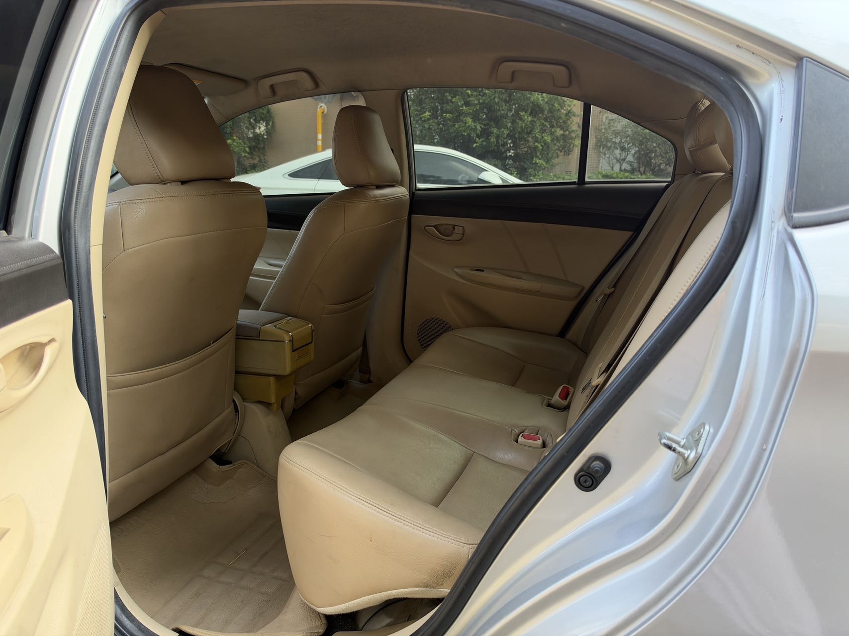 Toyota Vios 2015 imagen de coche #9