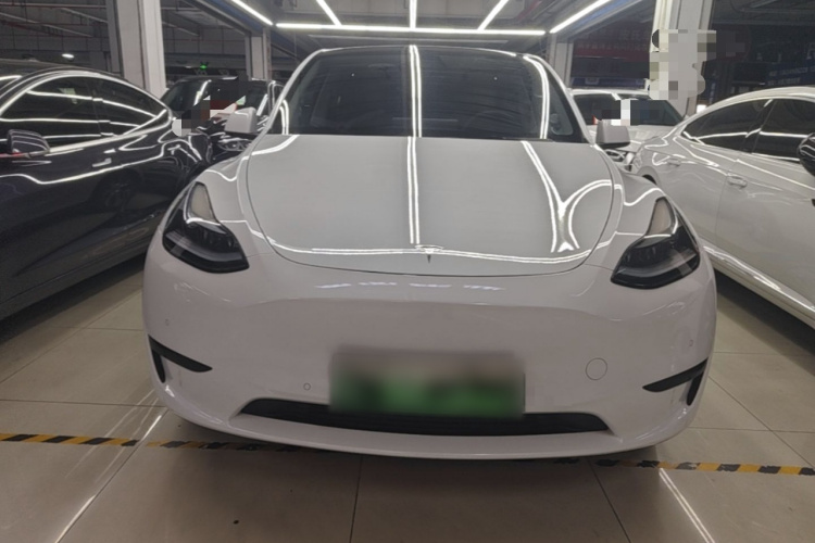 Tesla Model Y 2022 #3 Tesla Model Y 2022 car image #3