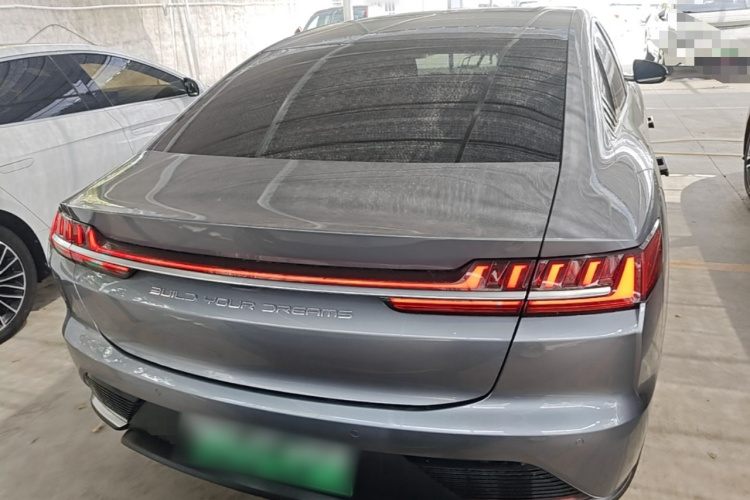 BYD Han 2021 #4 BYD Han 2021 car image #4