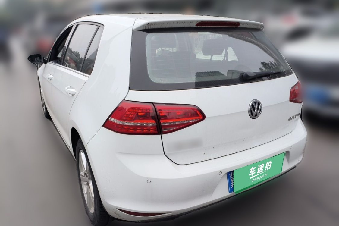 Volkswagen Golf 2015 car image #3