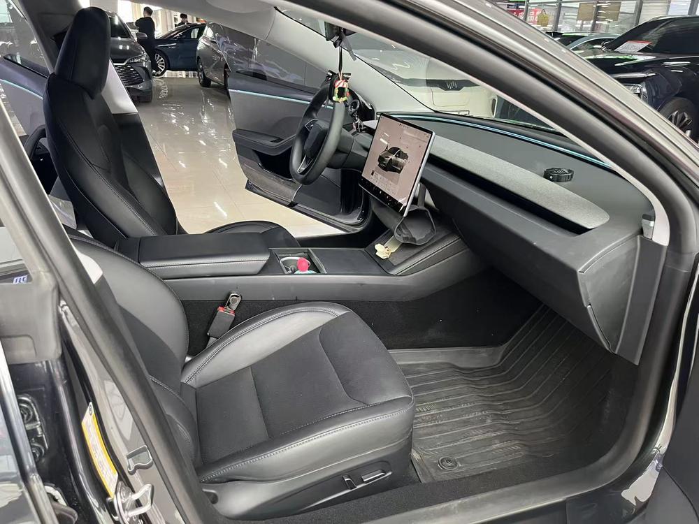 Tesla Model 3 2024 #10 Tesla Model 3 2024 car image #10