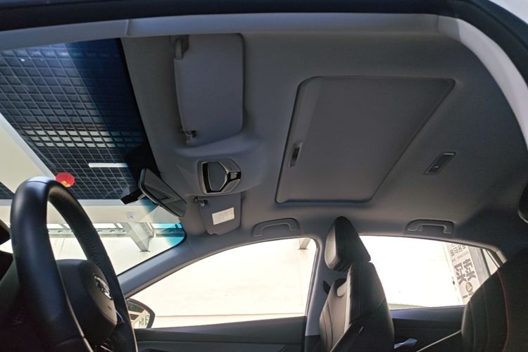 GEELY Binray 2023 car image #18