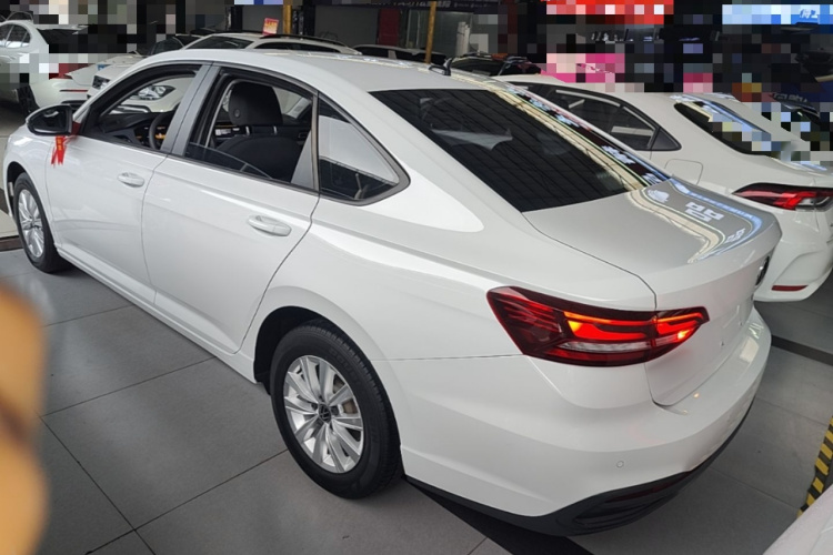 Volkswagen Lavida 2023 car image #5
