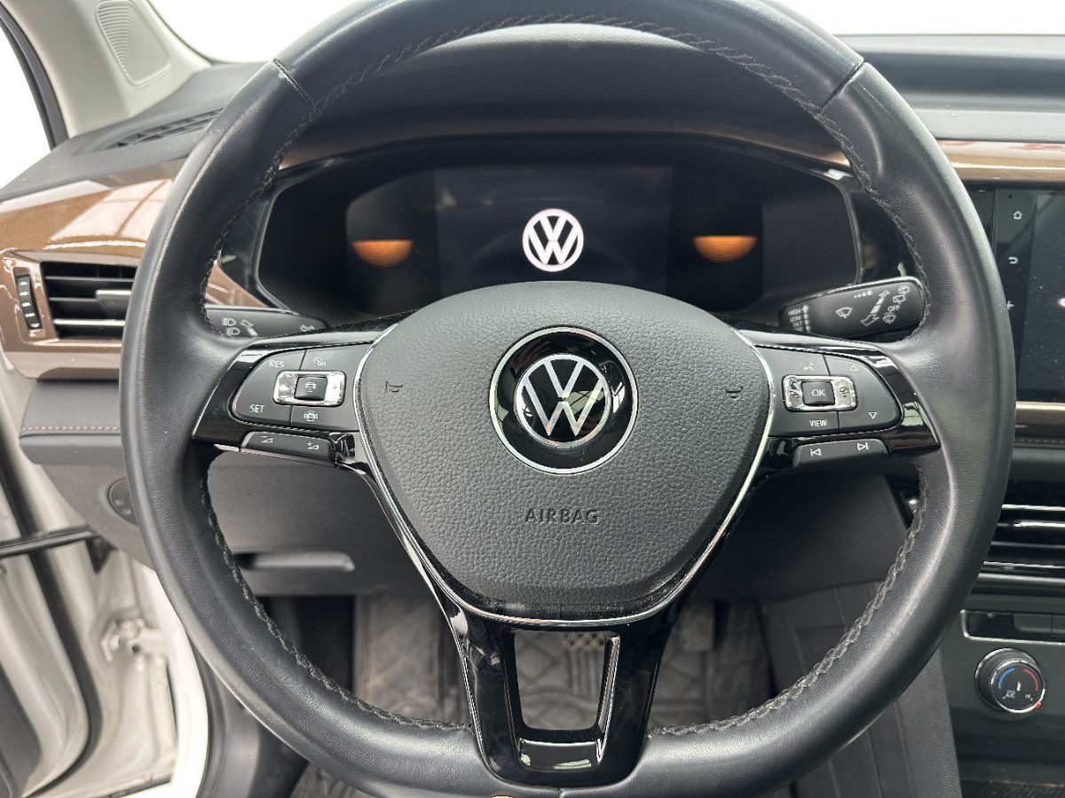 Volkswagen Tharu 2022 #11 Volkswagen Tharu 2022 صورة سيارة #11