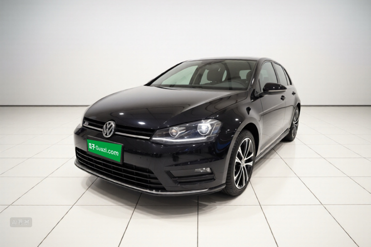 Volkswagen Golf 2017 car image #2