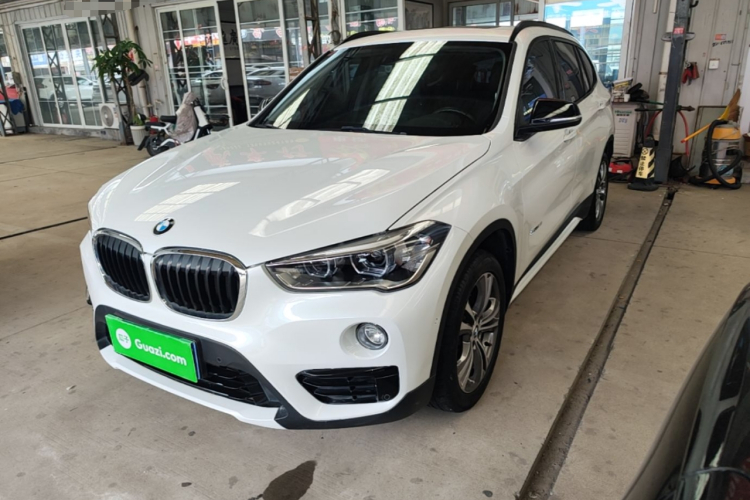 BMW X1 2017 #2 BMW X1 2017 car image #2