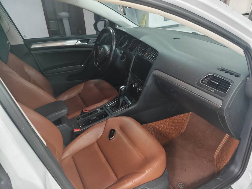 Volkswagen Golf 2020 #8 Volkswagen Golf 2020 car image #8