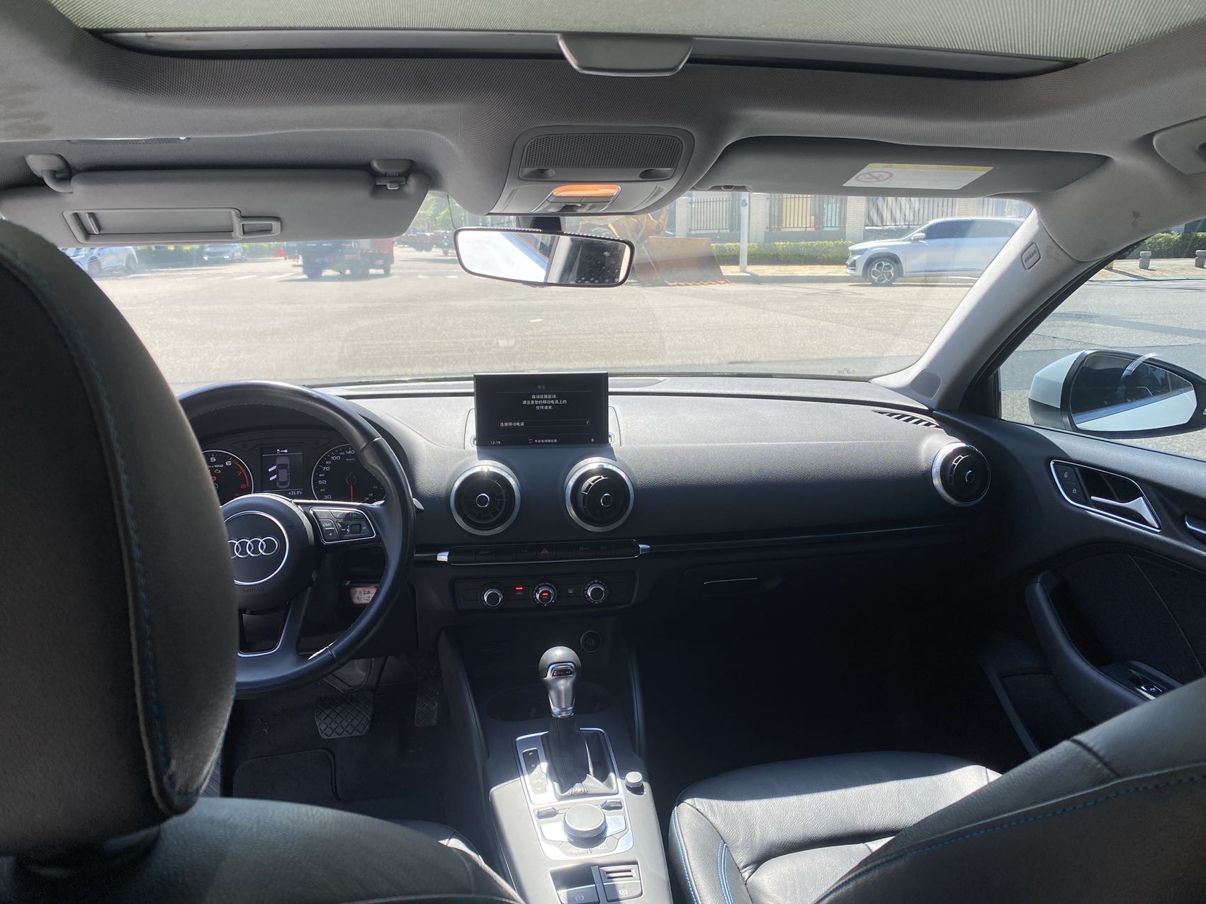 Audi A3 2019 car image #8