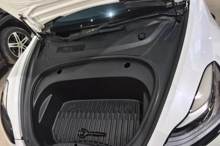 Tesla Model 3 2021 #20 Tesla Model 3 2021 car image #20