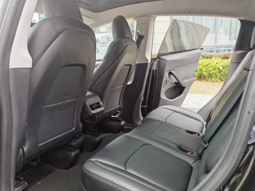 Tesla Model Y 2023 #7 Tesla Model Y 2023 immagine di auto #7