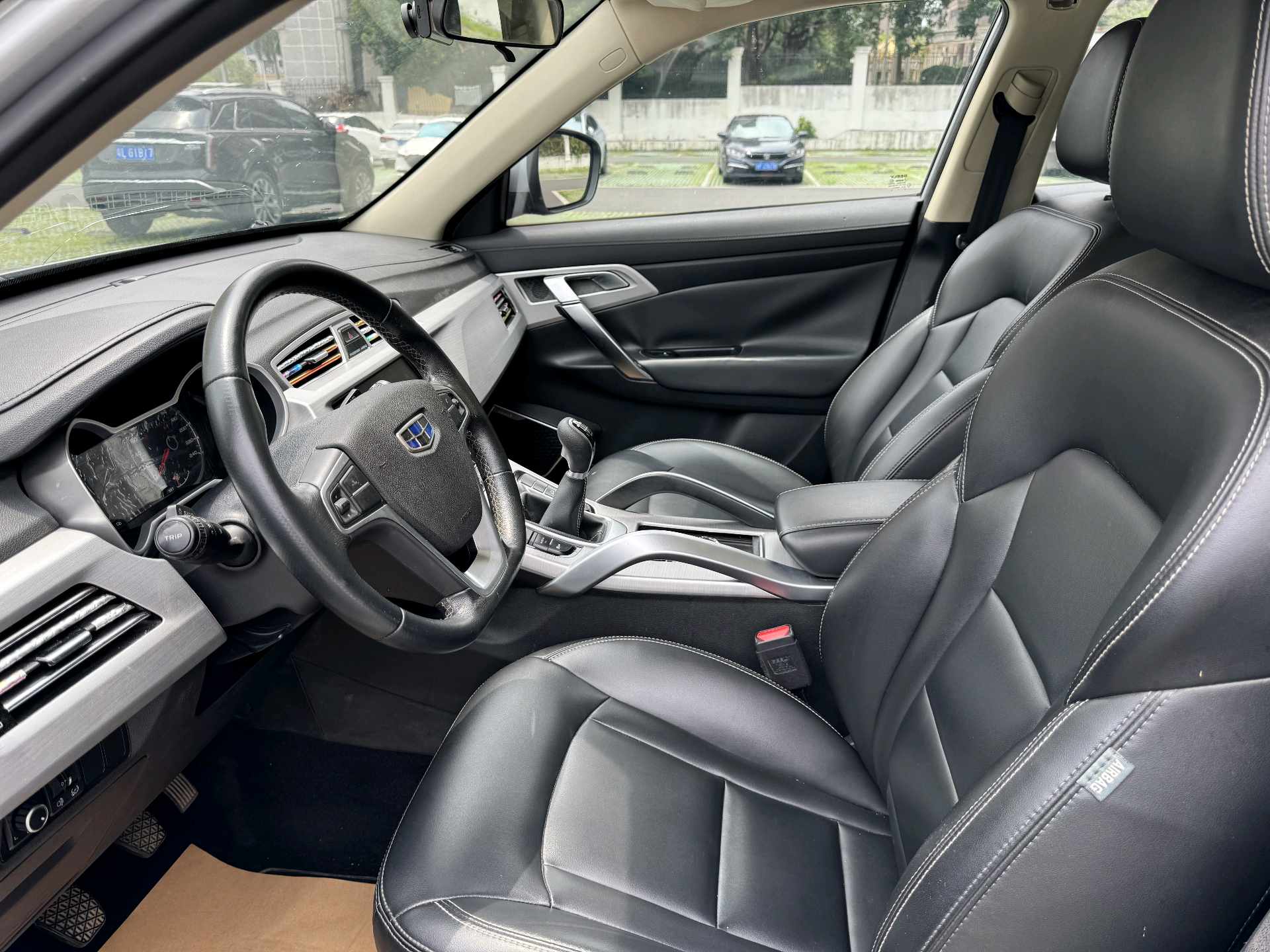 GEELY Boyue 2017 image de voiture #5