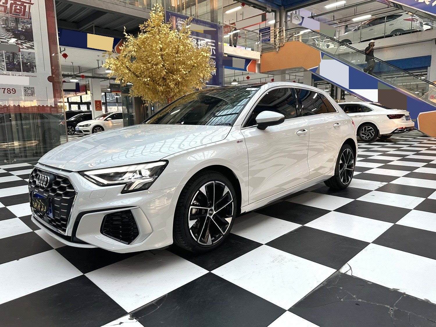 2023 изображение автомобиля 