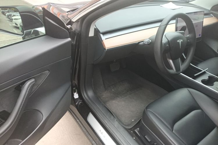 Tesla Model 3 2020 #16 Tesla Model 3 2020 car image #16