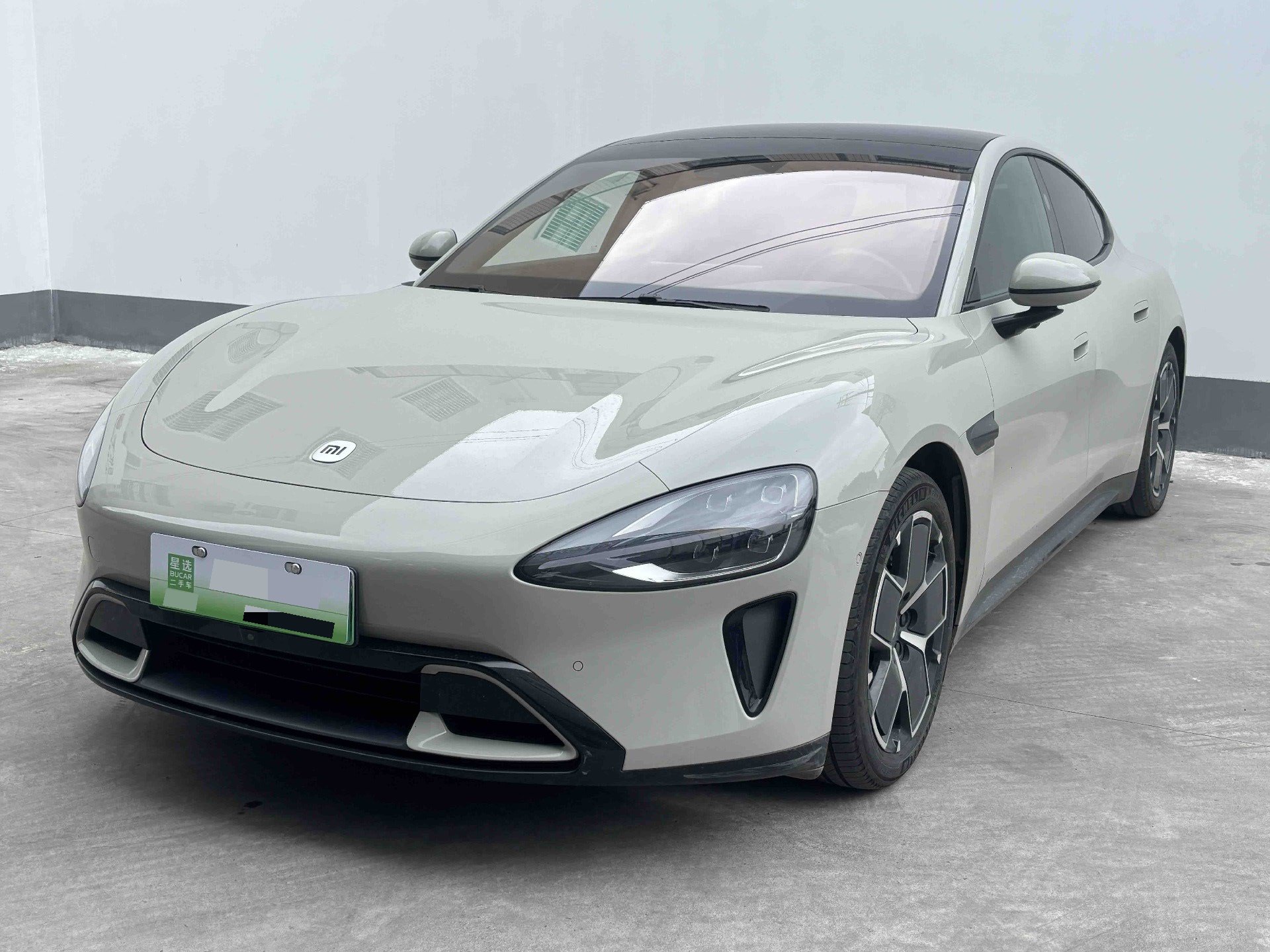 MI SU7 2025 car image 