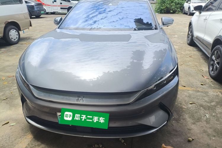 BYD Han 2022 #3 BYD Han 2022 car image #3