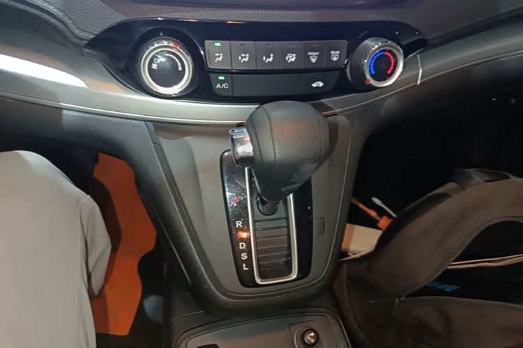 Honda CR-V 2017 car image #14
