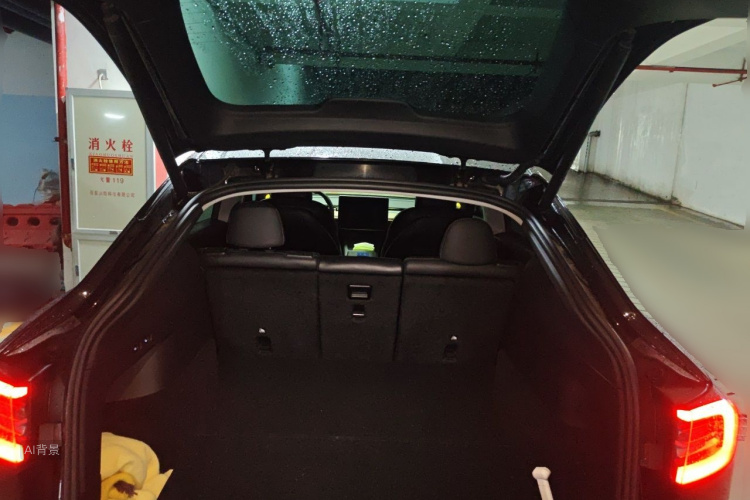 Tesla Model Y 2022 #21 Tesla Model Y 2022 car image #21