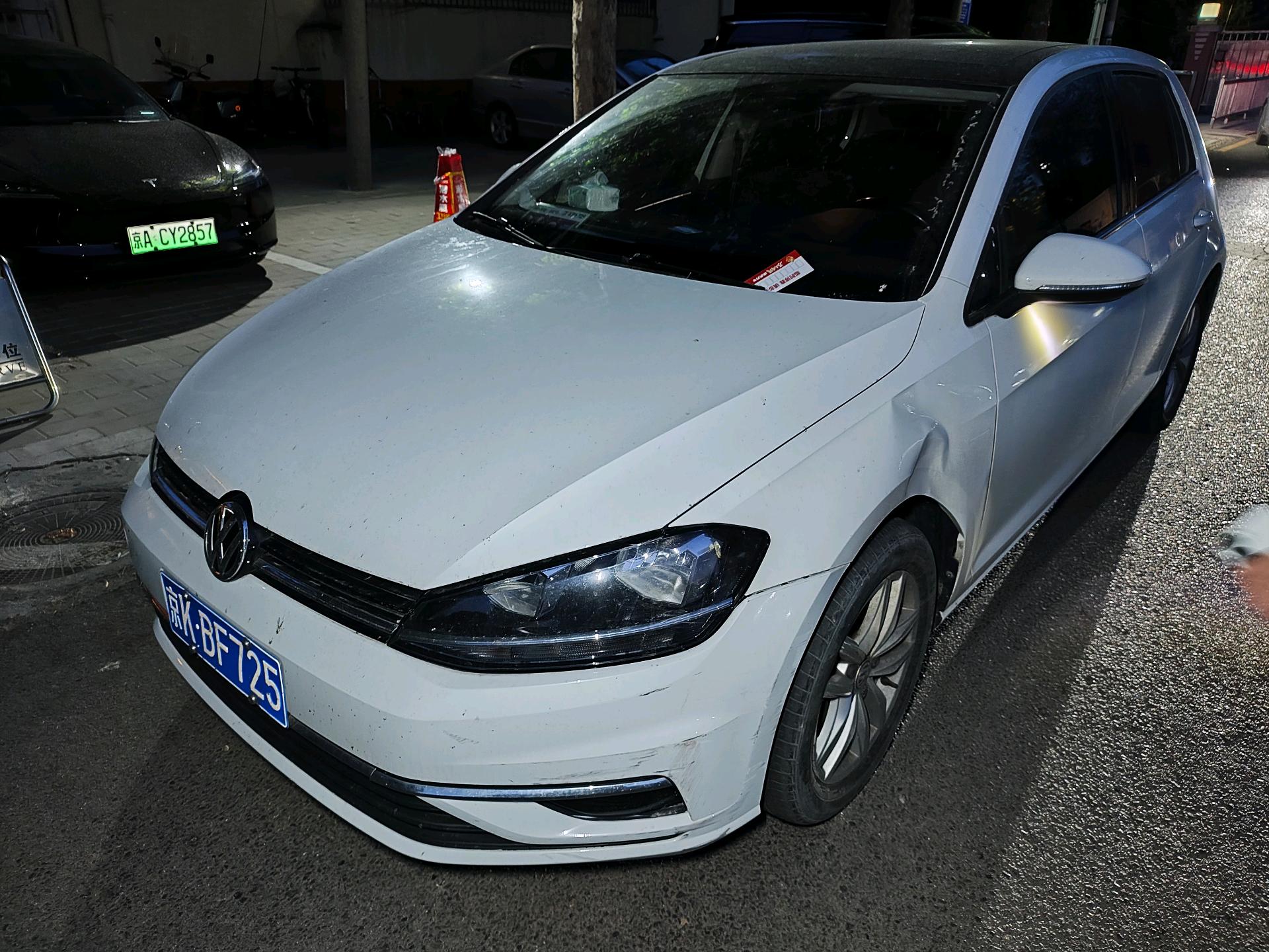 2018 2018 car image