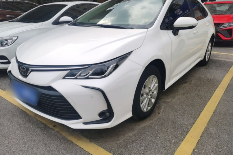 Toyota Corolla 2021 immagine di auto #2