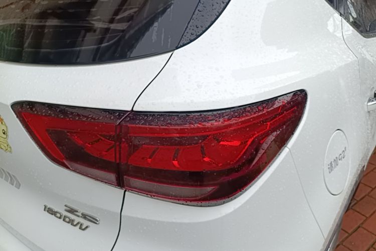 MG ZS 2020 car image #8