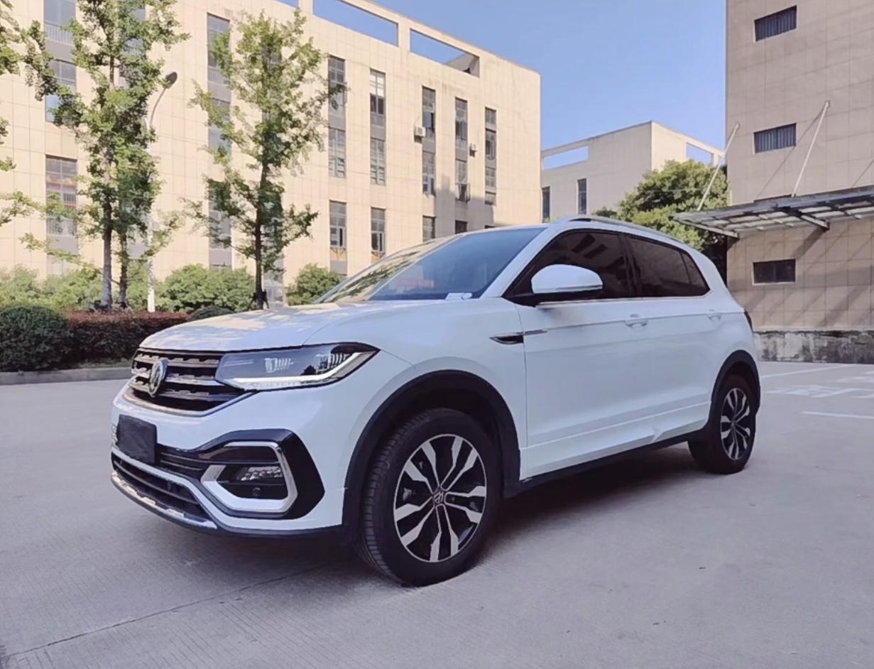 2022 2022 immagine di auto