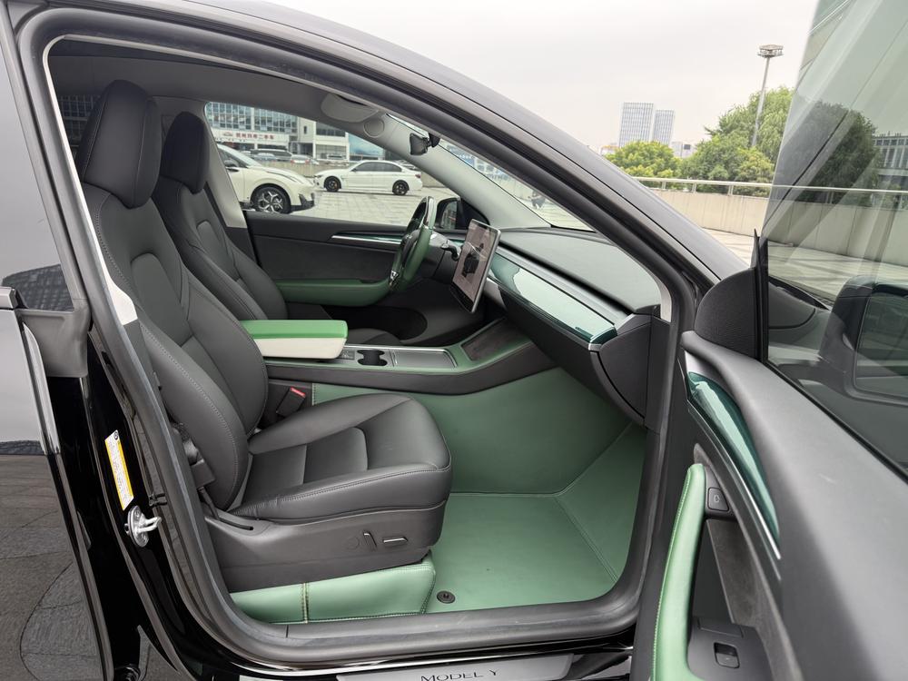 Tesla Model Y 2022 #21 Tesla Model Y 2022 car image #21