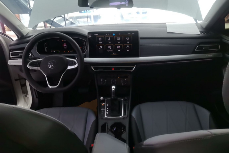 Volkswagen Lavida 2024 car image #10