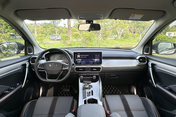 GEELY Coolray 2024 #13 GEELY Coolray 2024 car image #13