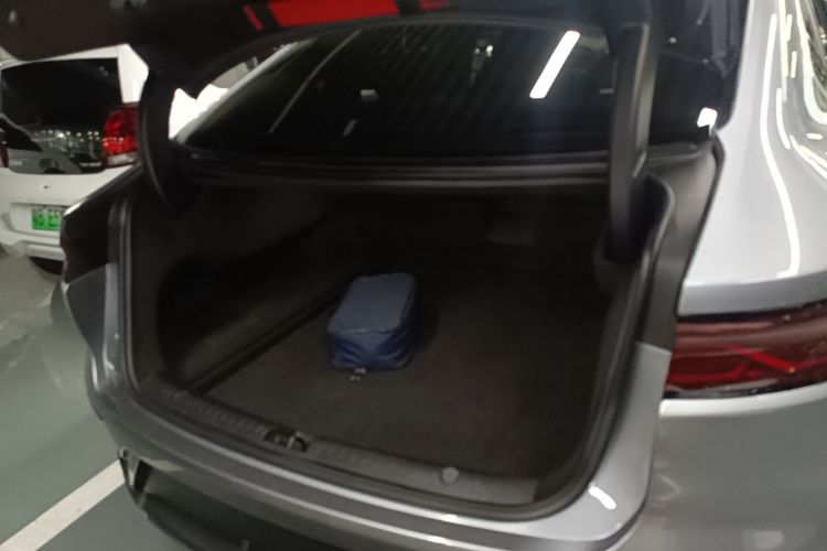 BYD Han 2022 car image #19