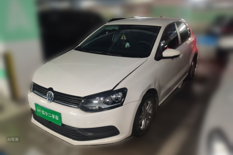 Volkswagen Polo 2019 car image #2