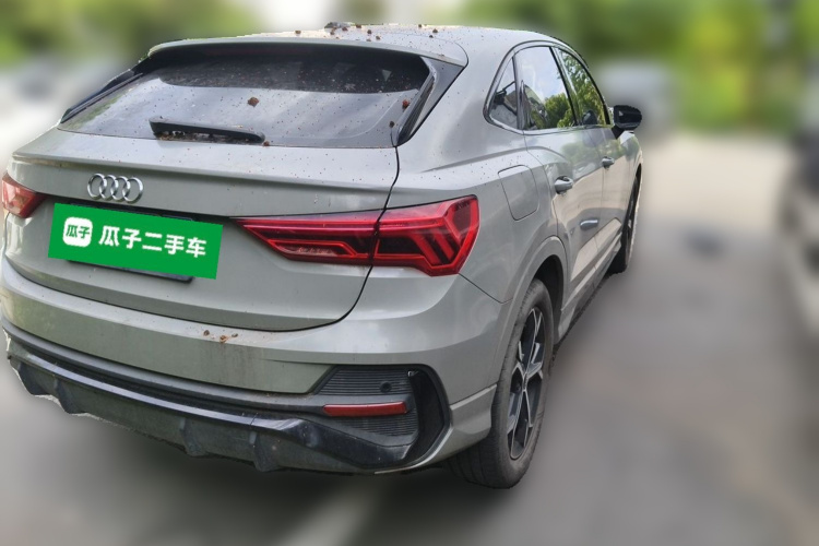 Audi Q3 2021 car image #7