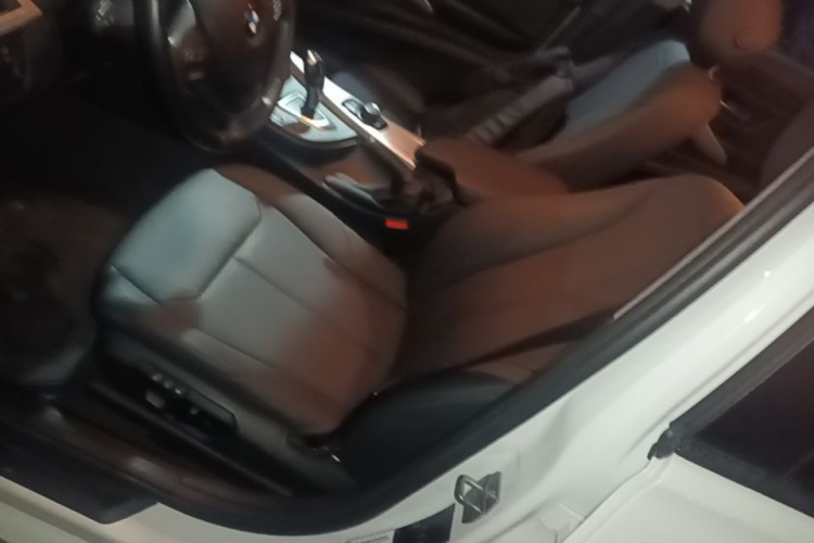 BMW 3 Series 2015 #15 BMW 3 Series 2015 car image #15