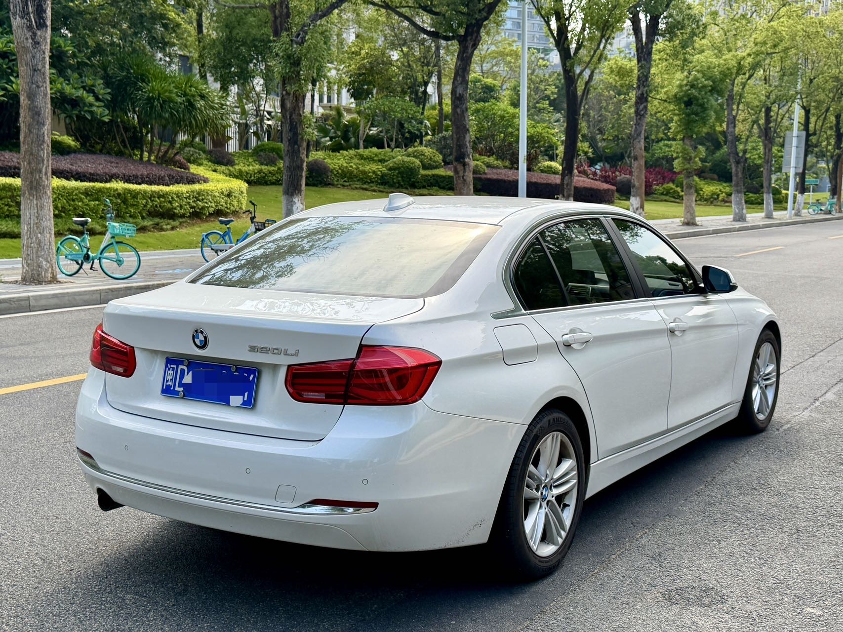 BMW 3 Series 2016 car image #9