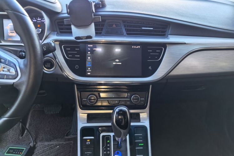 GEELY Emgrand GS 2019 #13 GEELY Emgrand GS 2019 car image #13