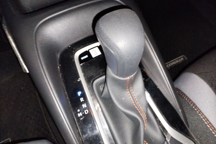 Toyota Corolla 2023 immagine di auto #14