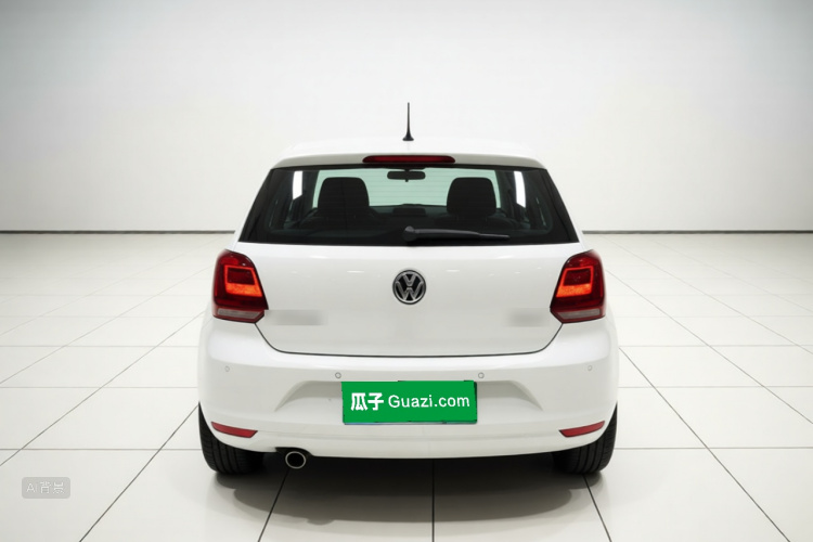 Volkswagen Polo 2015 #6 Volkswagen Polo 2015 car image #6