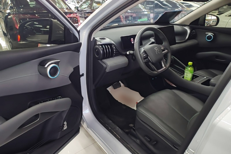 BYD Yuan Plus 2025 car image #16