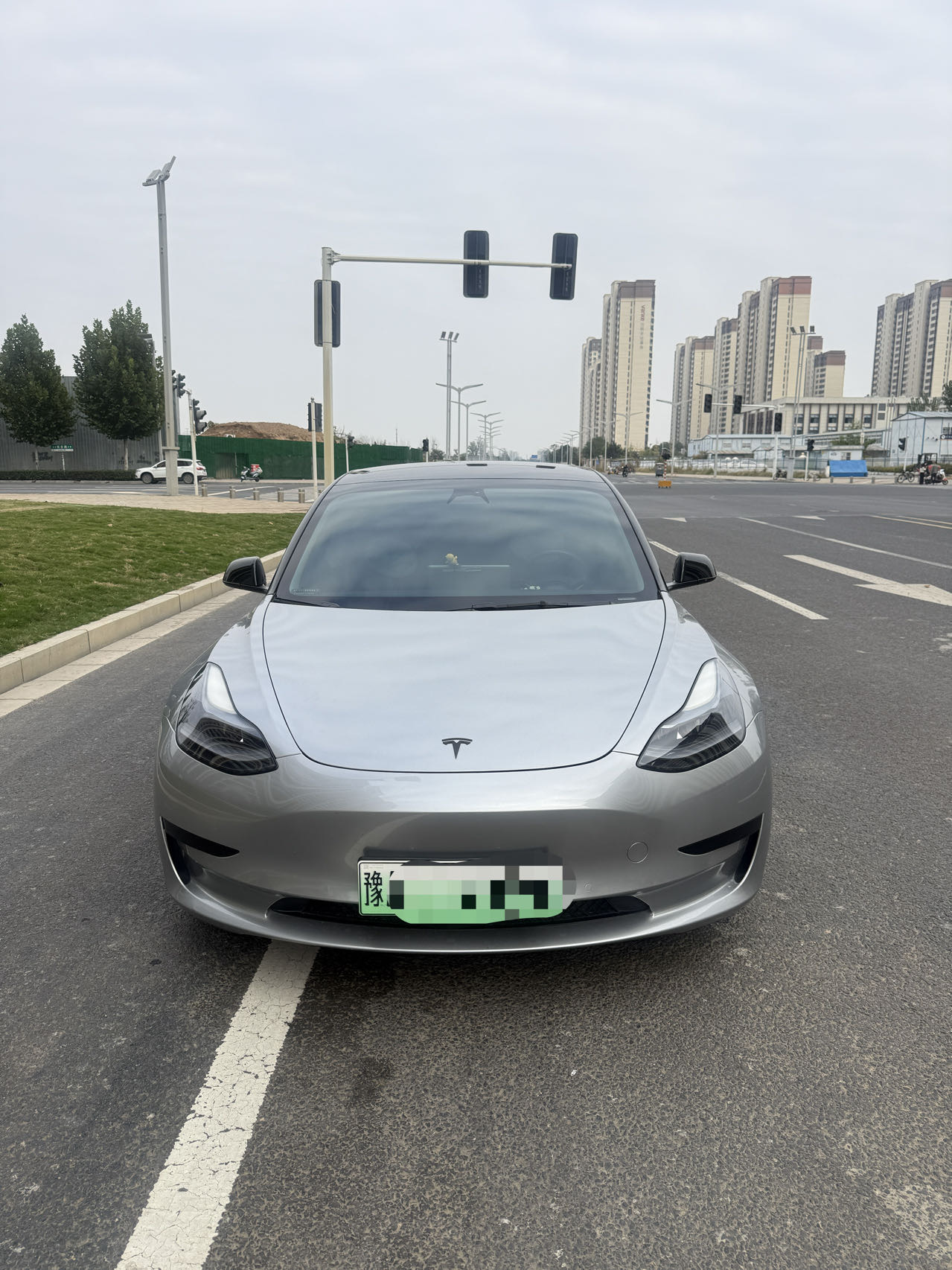 Tesla Model 3 2022 #4 Tesla Model 3 2022 صورة سيارة #4
