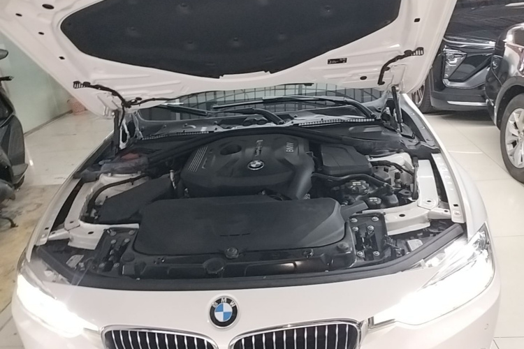 BMW 3 Series 2019 #20 BMW 3 Series 2019 car image #20