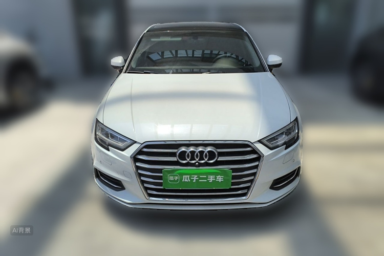 Audi A3 2019 car image #3