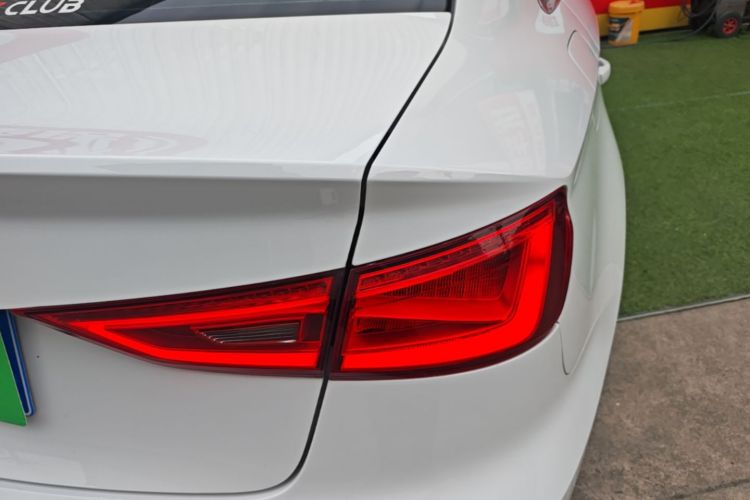 Audi A3 2015 imagen de coche #8