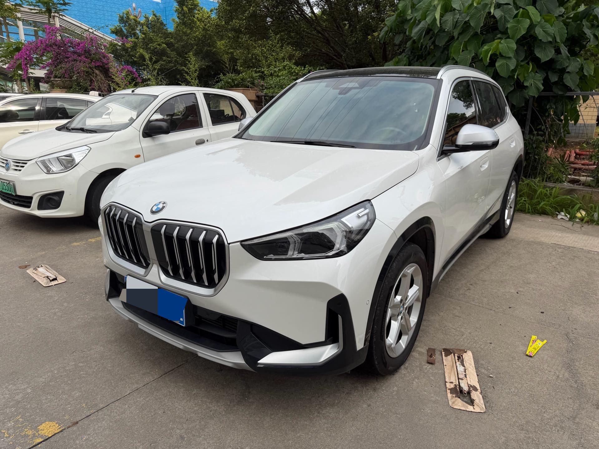BMW X1 2023 汽车图片 